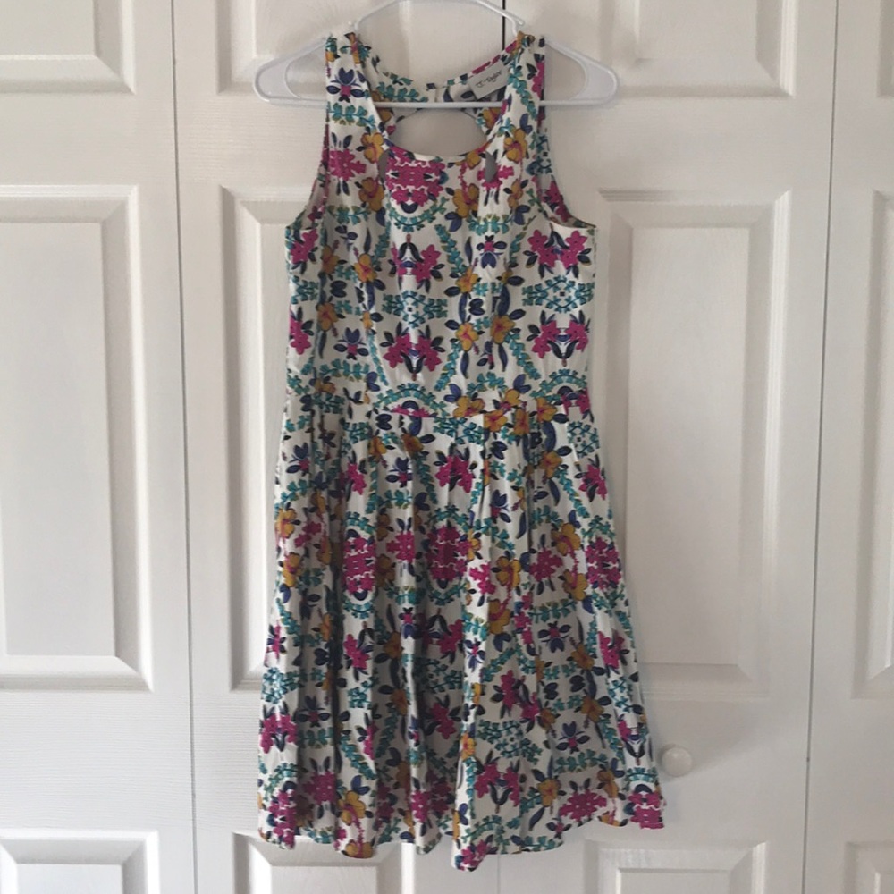 J.Taylor Pleated Keyhole back Dress Sz 8